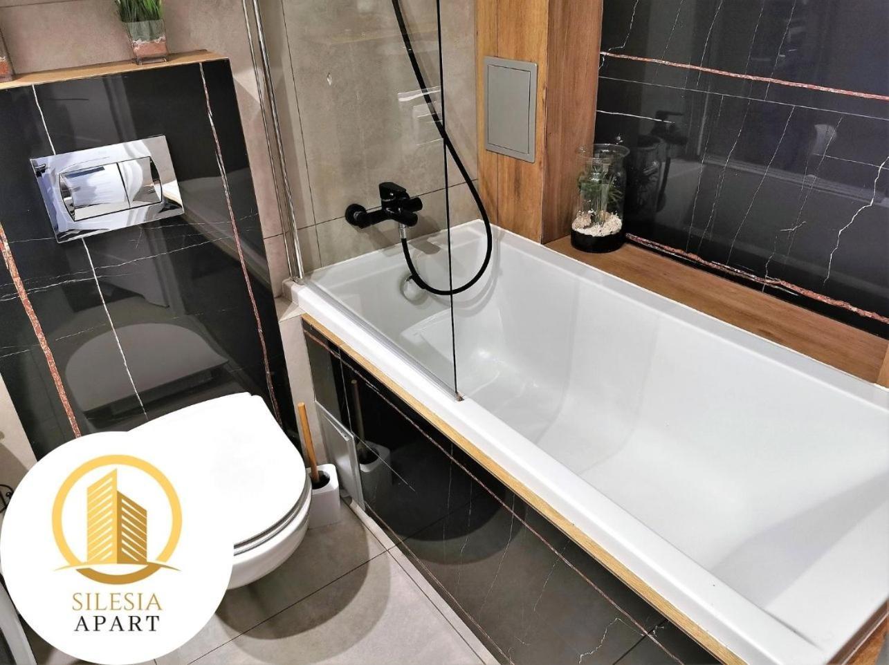 Apartament Granatowy Tychy Luaran gambar